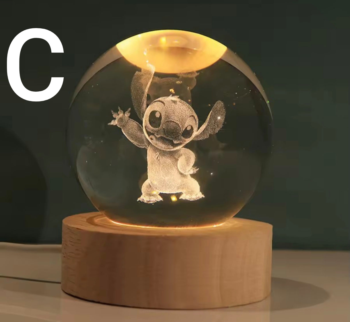 Lámpara Bola de Cristal 3D de Stitch – Luz Nocturna LED Decorativa | Regalo Original y Tierno